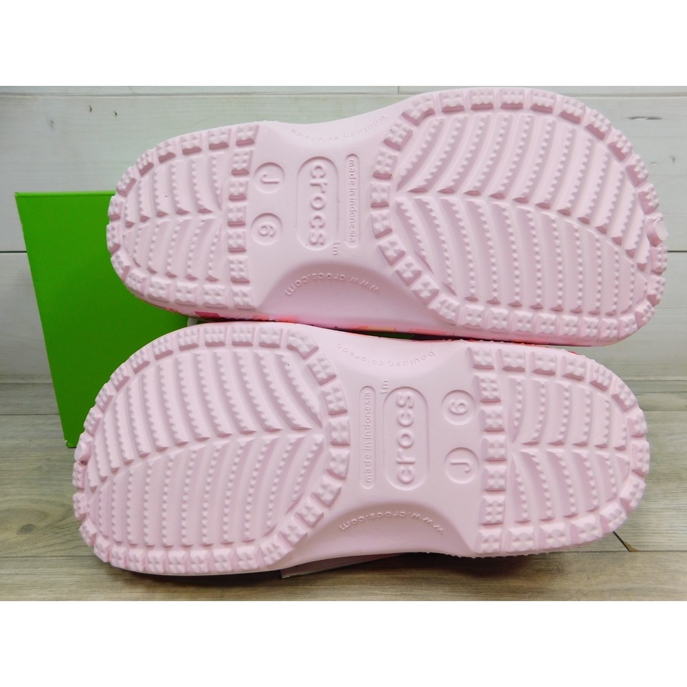 Crocs Classic Clog VDay Valentine Hearts Pink Milk Kids Size J6 Womens 8 NWT - Picture 7 of 9